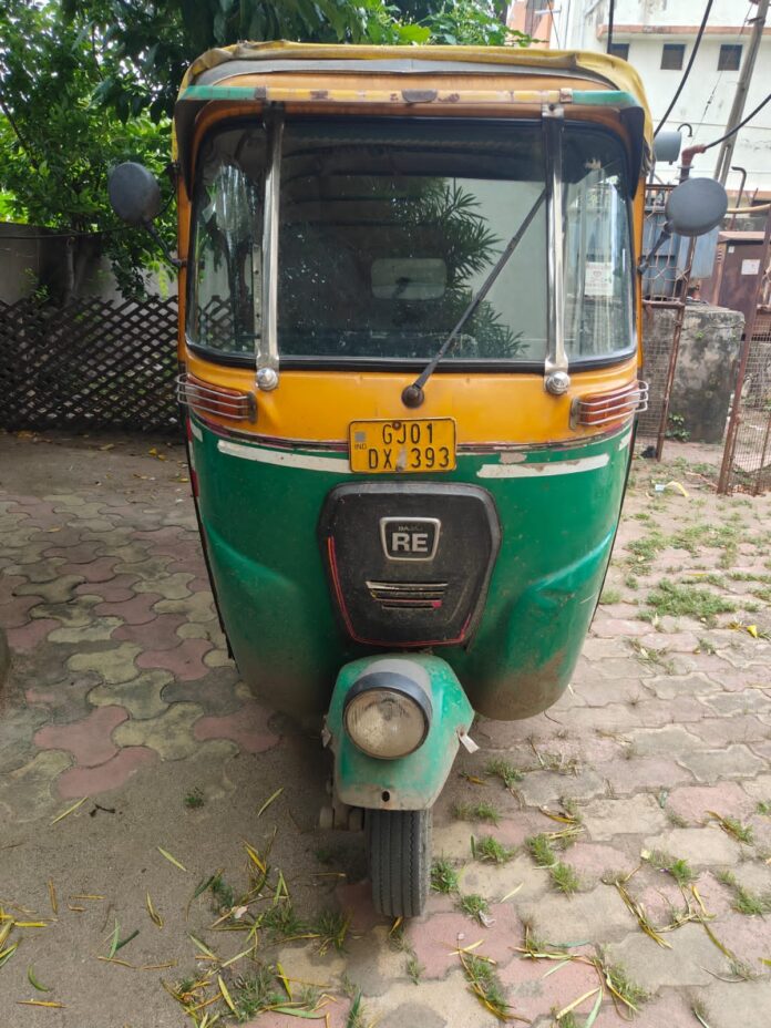 e2b27511-a8b6-481e-b2c6-307b66251645