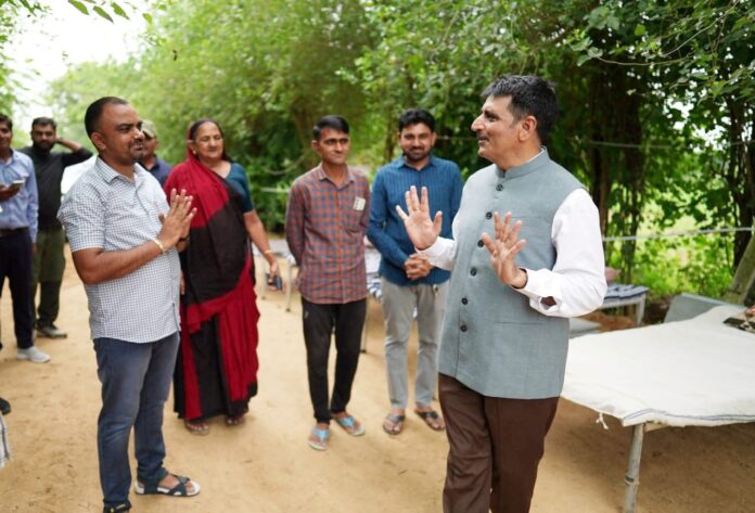 0382d45b-fd9e-414b-b39c-0d89167a5556