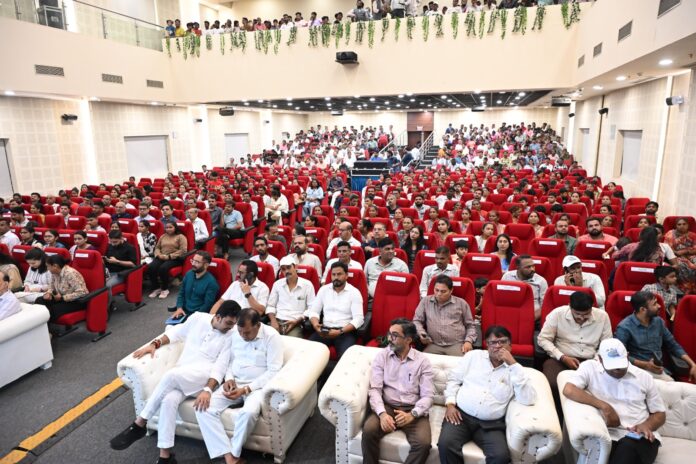 575d4f4c-8116-4e8c-8c47-db3d65793540