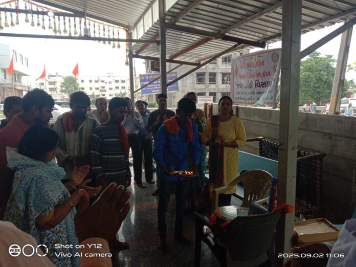 5df36bb8-0c23-4203-8d5c-95135e2a09fb