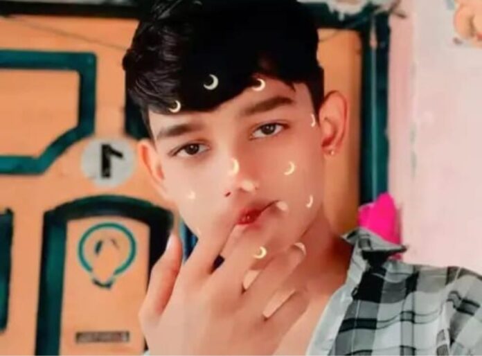 FFFFFFFFFFFFFFFFDDDDD