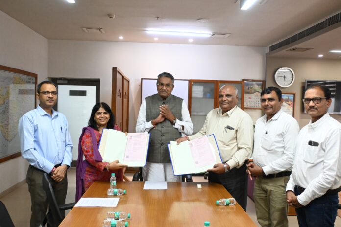 e3ef384e-feb0-4da5-984e-865047ac5984