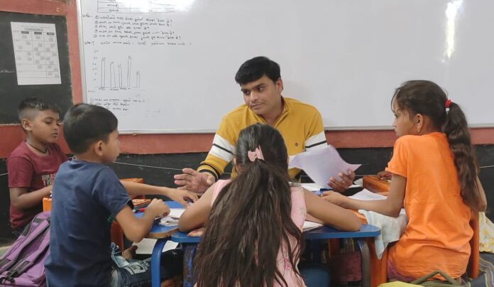 ef83782a-c74c-4bd3-bf1f-1eebaec217cd