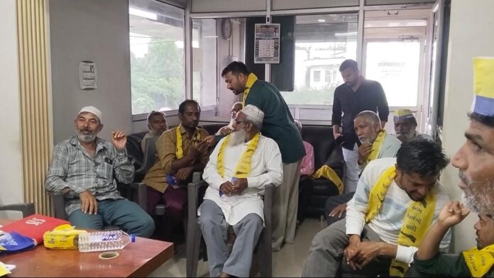 32ab696e-aa03-4d33-9359-28cae014af44