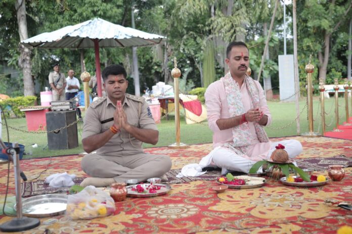 35098f18-285d-42ad-a84b-5728d2f68abd