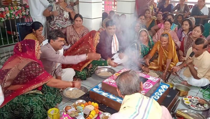 4f9d427f-e379-48dd-8870-1570d67f5199