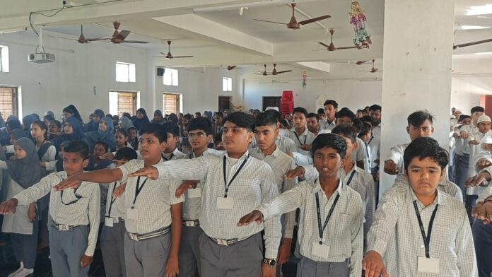 1403b60c-9d77-469c-9d49-589a8c229843