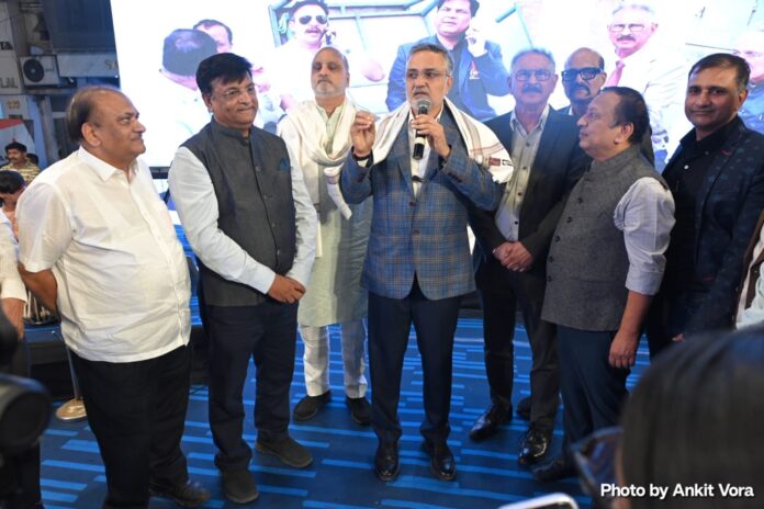 4fcc0194-bd15-4d61-ac16-e796d02e68d9