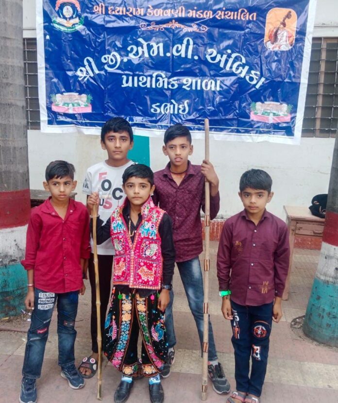 b1237698-51aa-496b-b8bc-1647977e1925