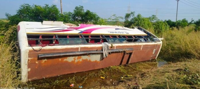 bfb70114-3e02-46b9-9b9d-3a8aba7706f7