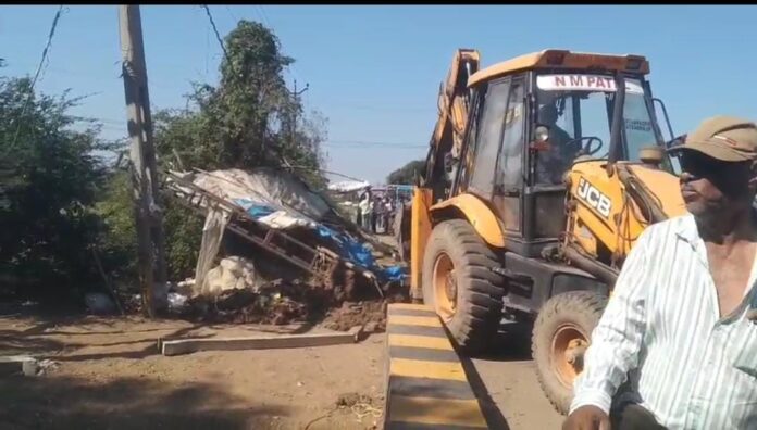 WhatsApp Image 2025-12-25 at 6.07.22 PM (1)