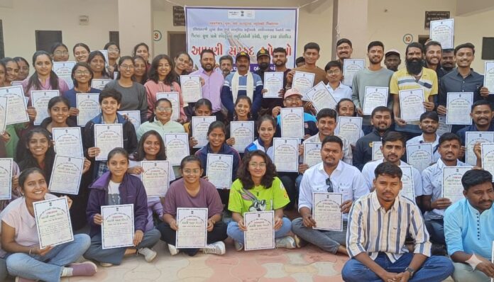 c3229adf-8801-460f-8b3e-fc2dff7cdacf