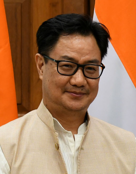 Kiren_Rijiju_with_Modi_(cropped)